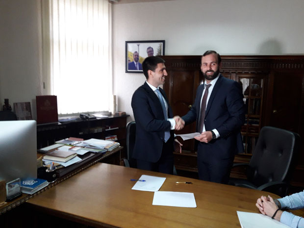 Униформе за цео свет